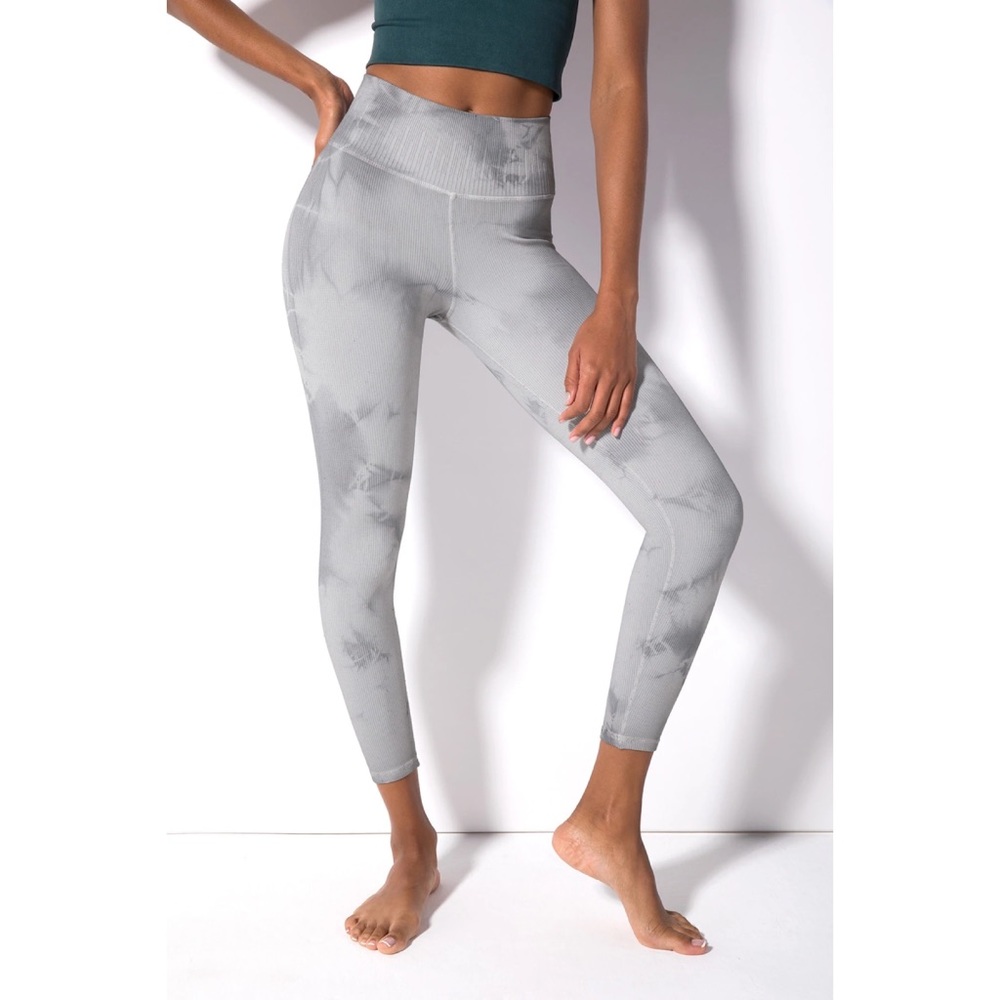 Avocado Haze Renee Crop Rib Leggings in Tradewinds Haze